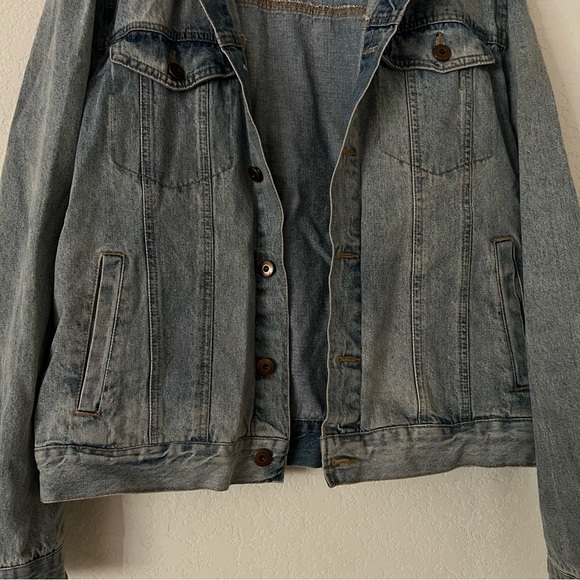 Aeropostale jean jacket - Picture 3 of 8